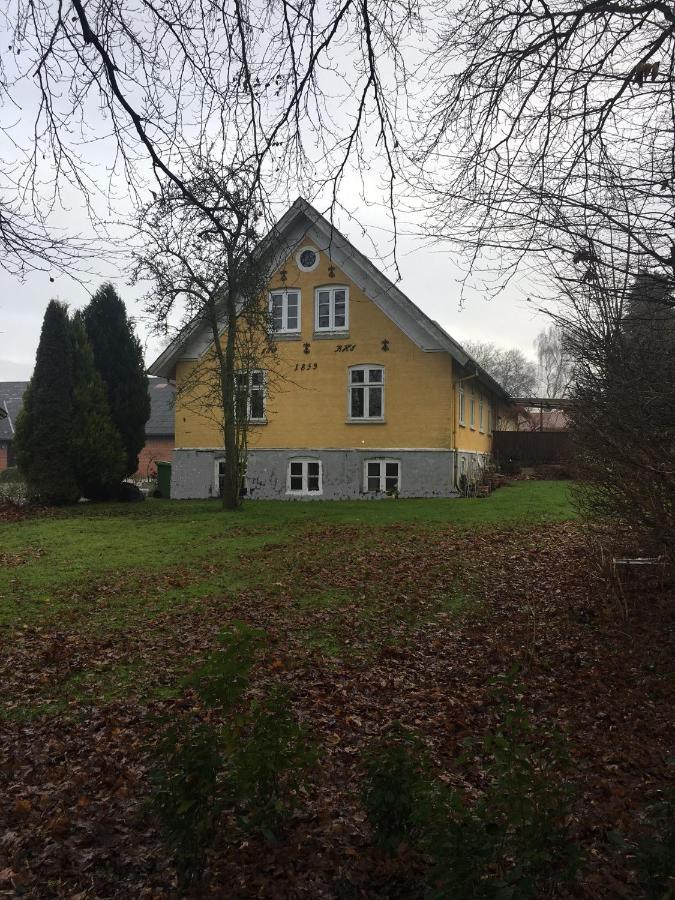 Alleso Gl. Sognefoged Gard Odense Bagian luar foto